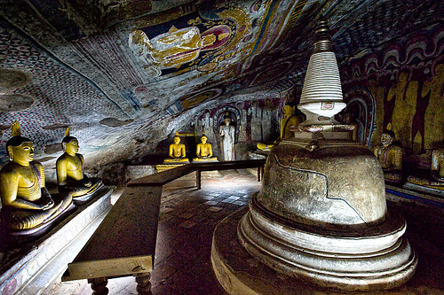 Храм пещеры Дамбулла